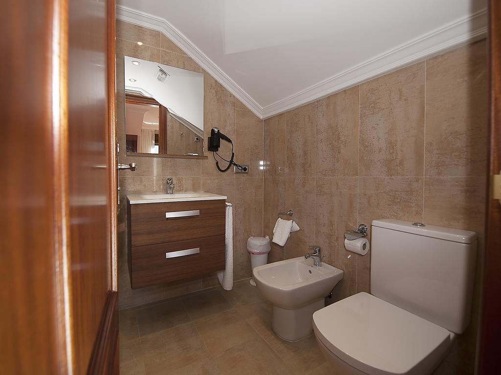 Pension Residencia A Cruzan (Adults Only) 诺阿拉 外观 照片