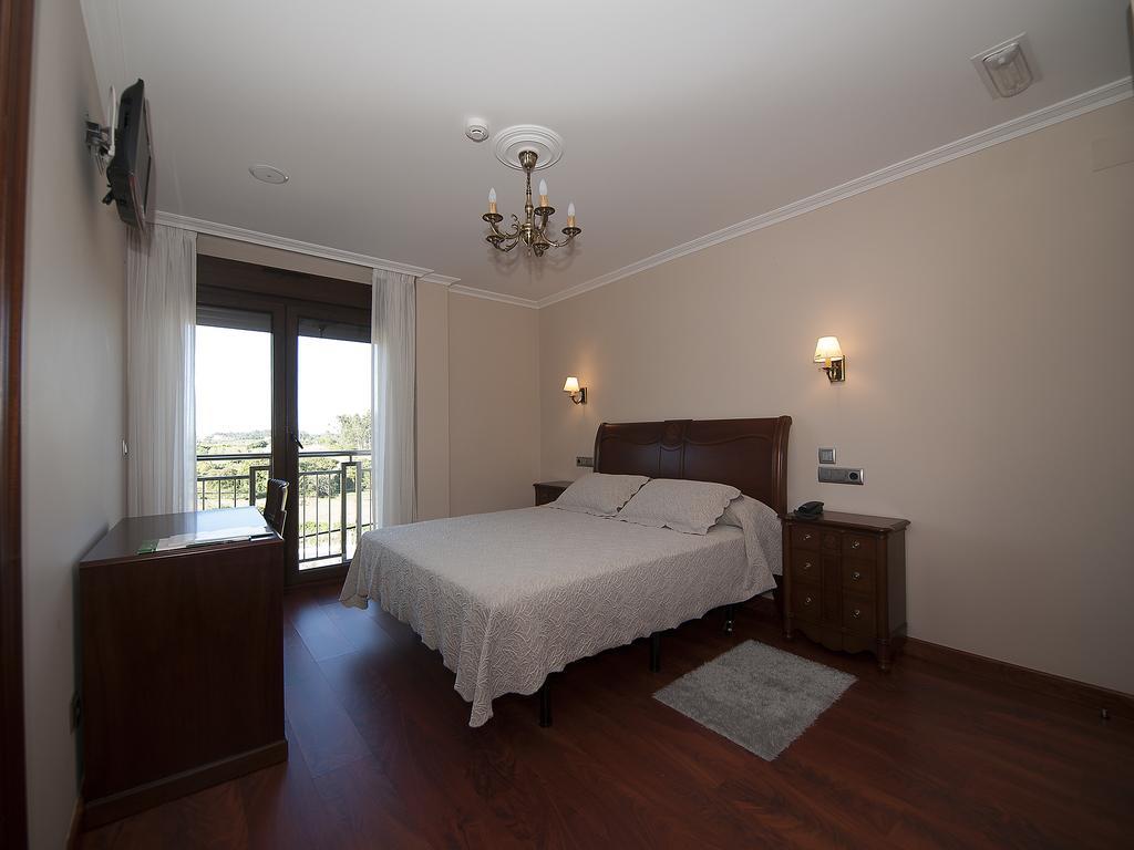 Pension Residencia A Cruzan (Adults Only) 诺阿拉 外观 照片