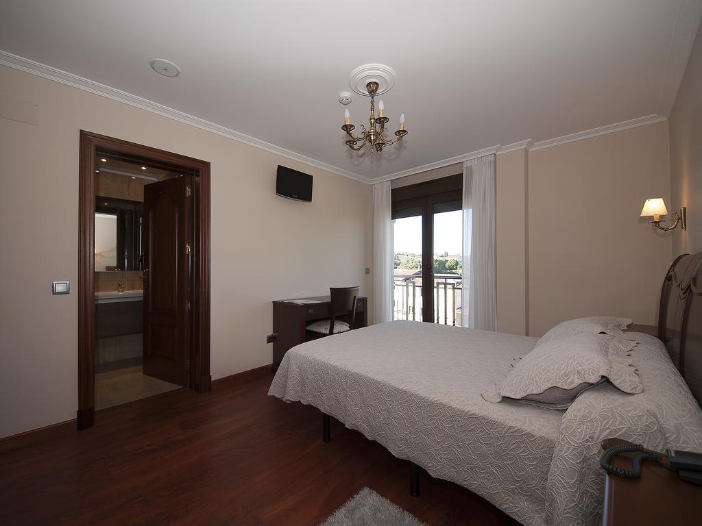 Pension Residencia A Cruzan (Adults Only) 诺阿拉 外观 照片