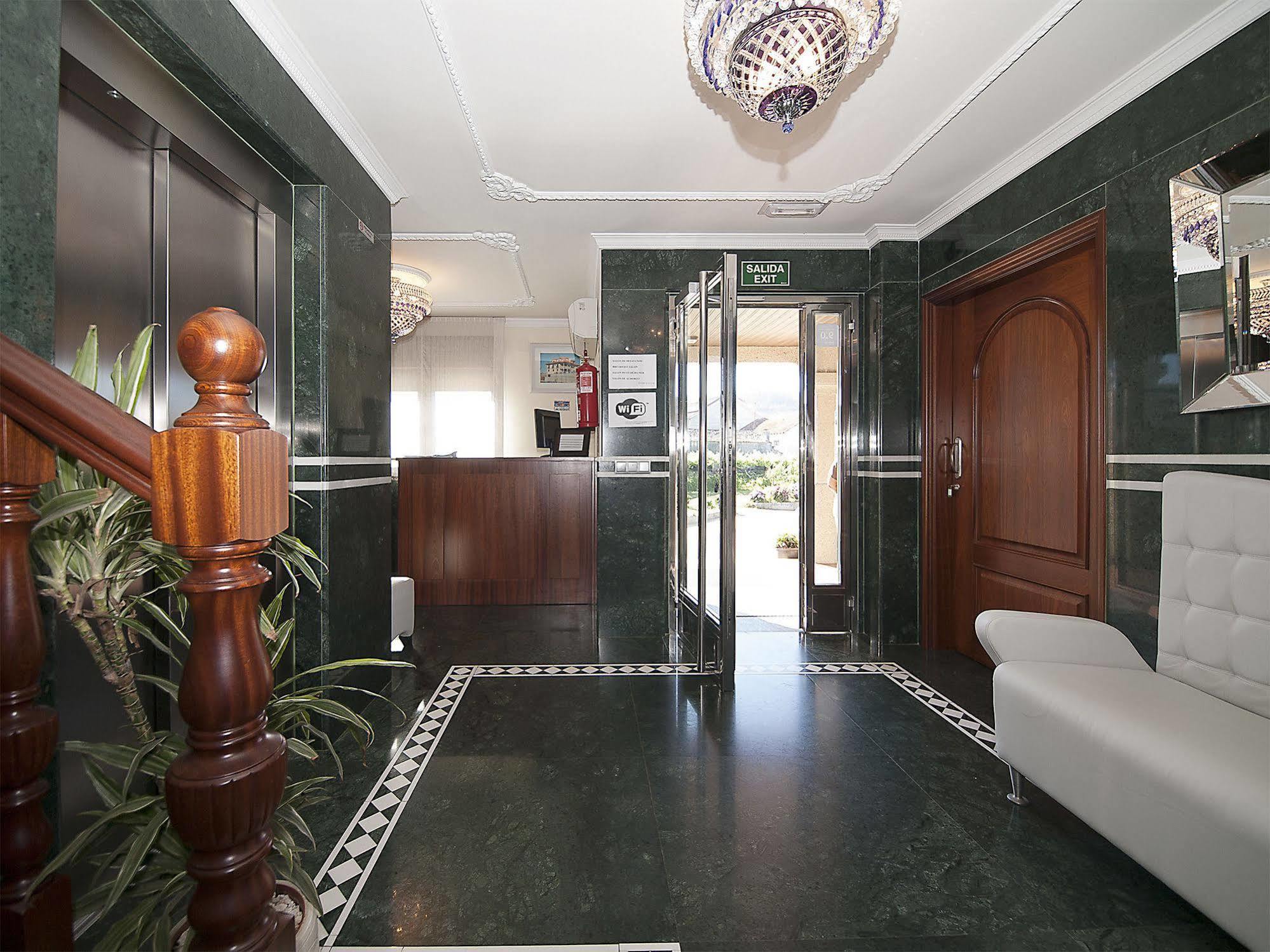 Pension Residencia A Cruzan (Adults Only) 诺阿拉 外观 照片