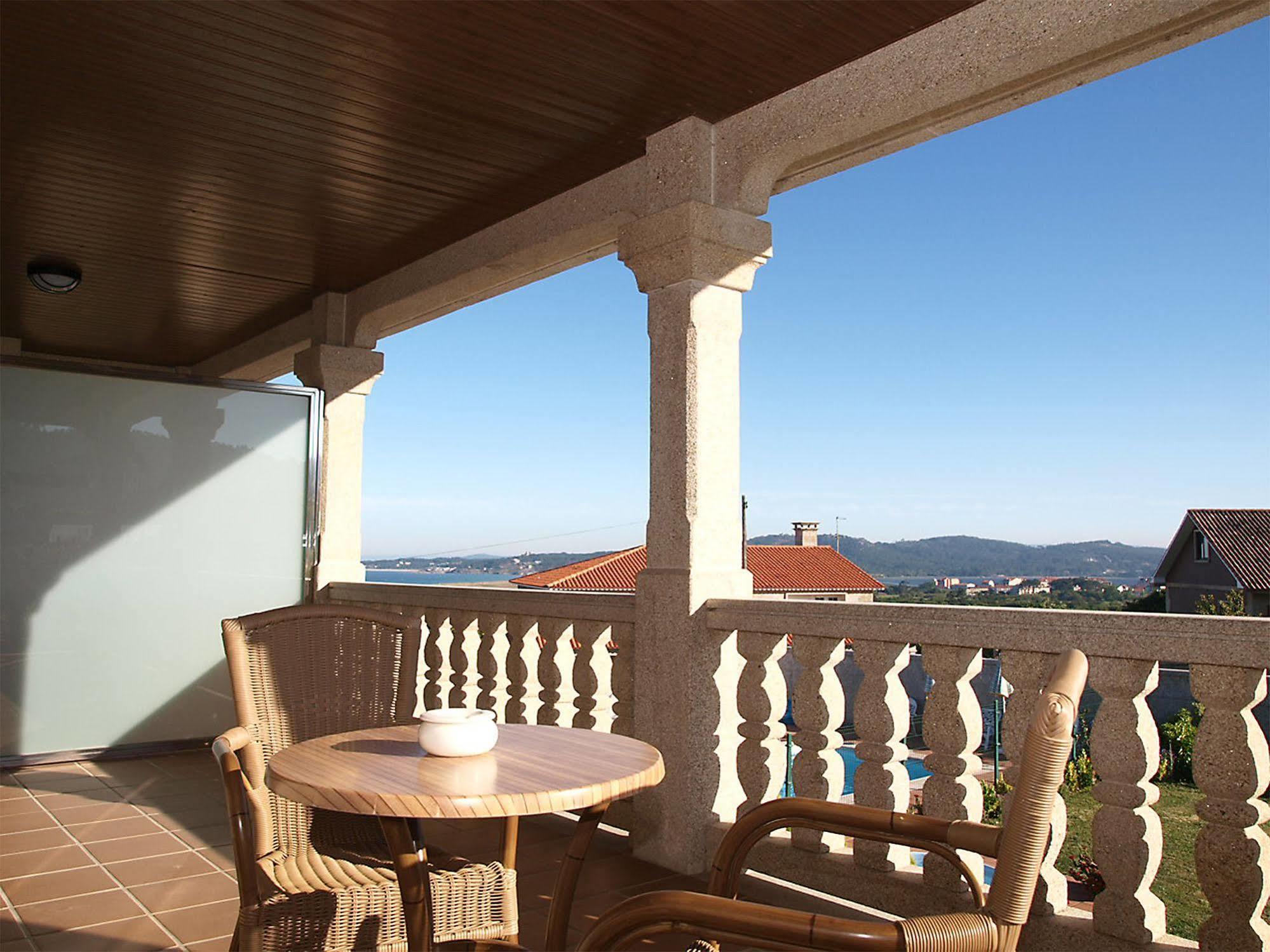 Pension Residencia A Cruzan (Adults Only) 诺阿拉 外观 照片