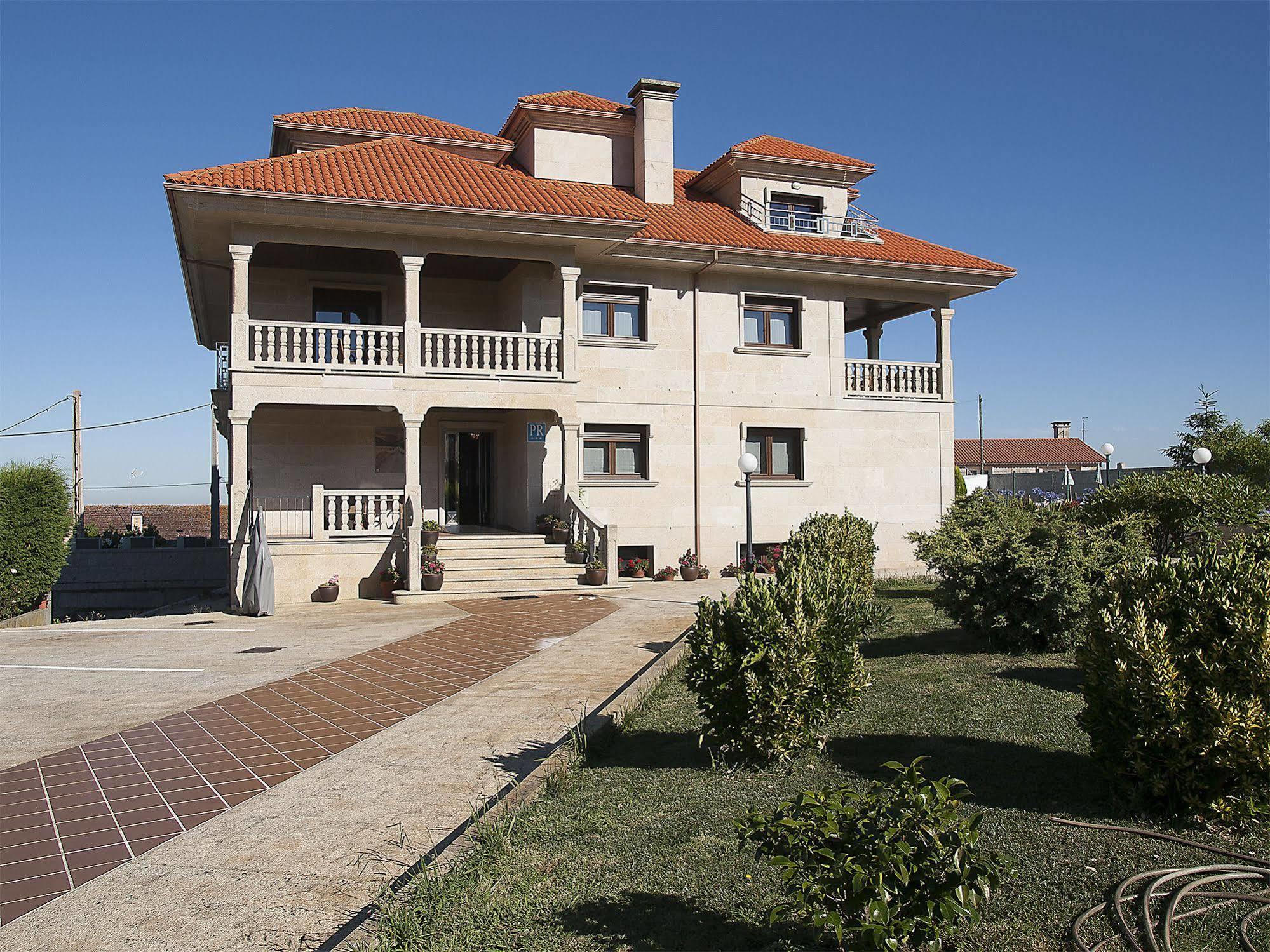 Pension Residencia A Cruzan (Adults Only) 诺阿拉 外观 照片