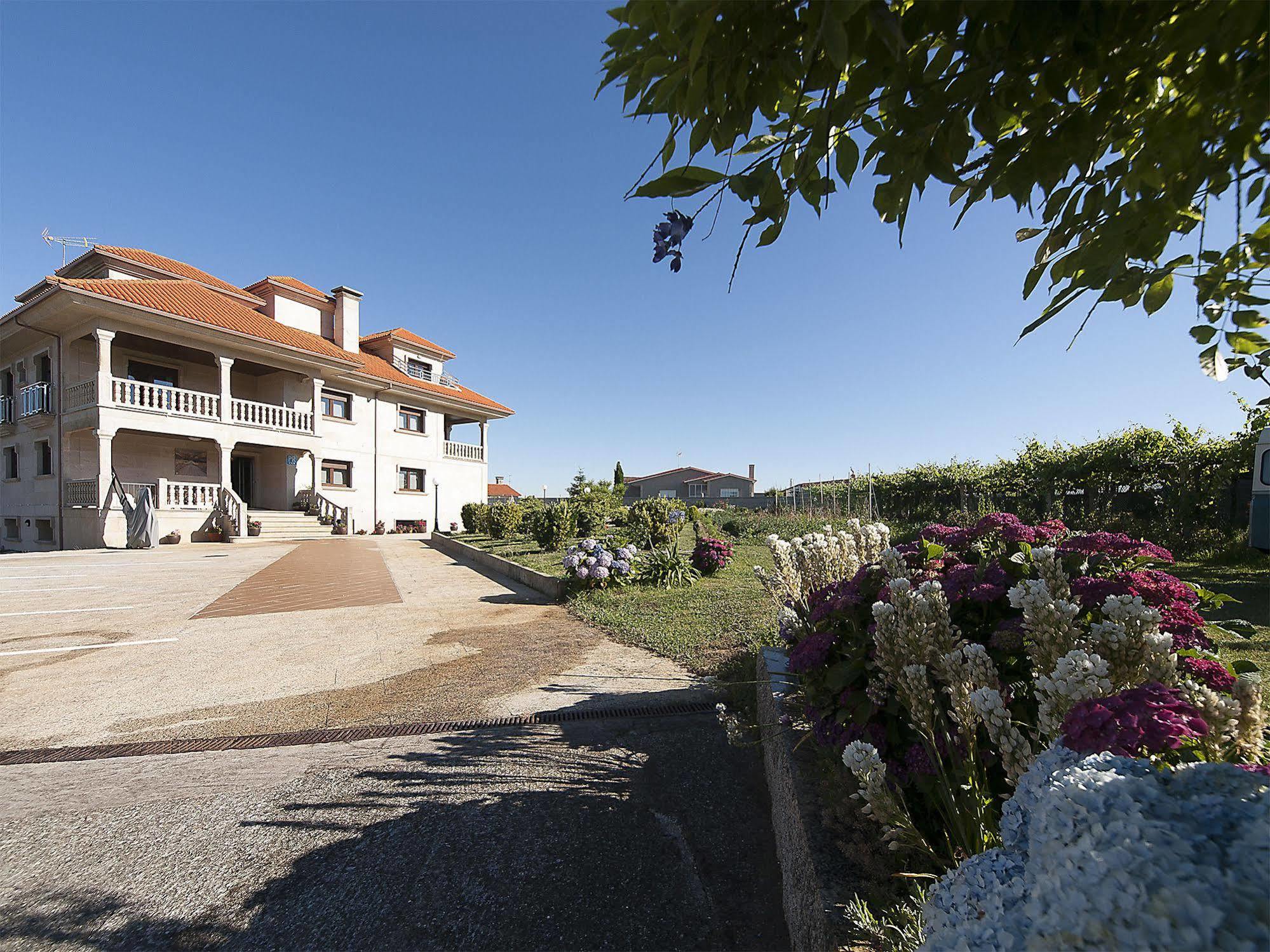 Pension Residencia A Cruzan (Adults Only) 诺阿拉 外观 照片